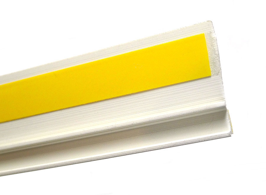 Anputzleiste Innenputz 6 mm Putzdicke aus PVC mit Schattenfuge und abreißbarer Klebelasche